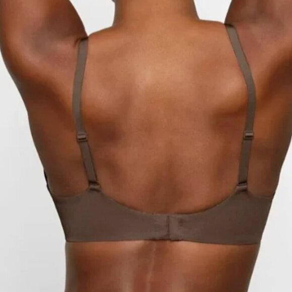 NWT SKIMS Weightless Scoop Bra - Espresso 40DD - Picture 3 of 8